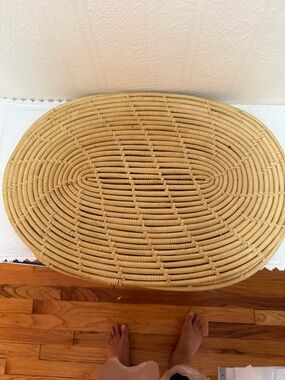 Four Oval Braided Woven Rattan Placemats Beige 16" x 12" Food/Kitchen